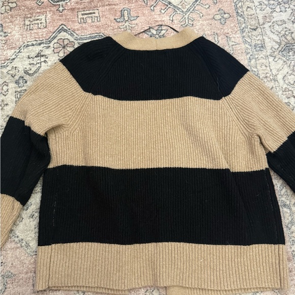 Old Navy Striped Button Up Cardigan Size L - Picture 5 of 5